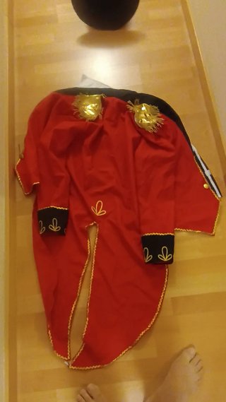 Disfraz de domador de circo rojo y negro