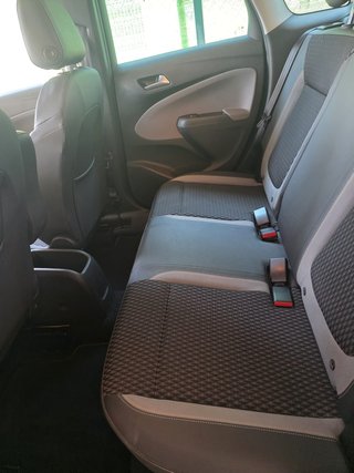 Opel Crossland X 2018