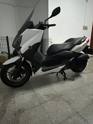 Yamaha X-Max 125 Scooter Maxi