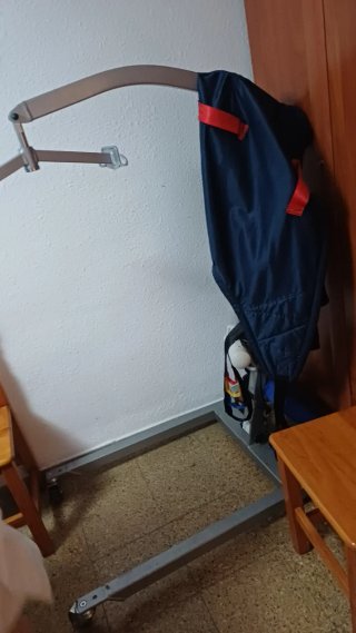 Grua hospitalaria.
