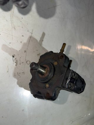 Bomba Dirección Bosch 7700111010