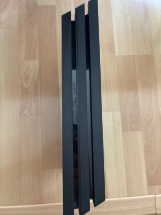 PS4 Pro 1TB Negra + 3 Juegos
