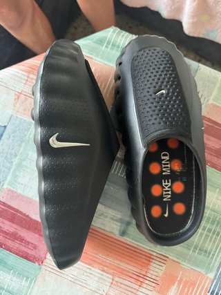 Chanclas Nike Mind Negras