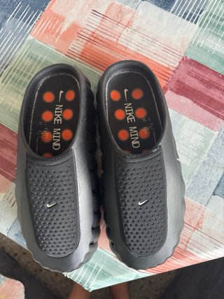 Chanclas Nike Mind Negras