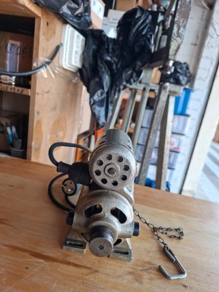 Motor Eléctrico ION 220V