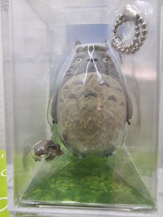 Totoro con rana llavero COMINICA Ghibli 2004 prec