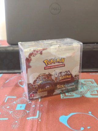 Caja 36 Sobres Pokémon Sol y Luna: Invasión Carmes