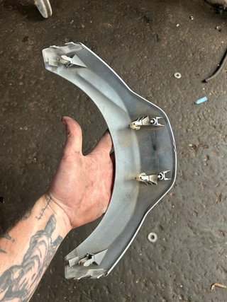 Moldura Faro Suzuki Burgman 400 2018