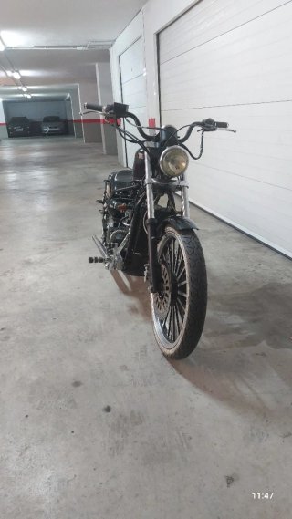 Moto Leonart Bobber 125cc Negra