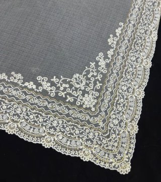 Manteleta Fallera Adulta Blanco y oro