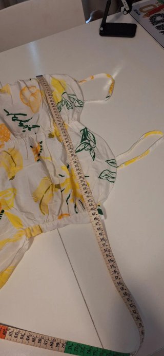 Vestito estivo con stampa frutta