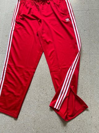 Pantalones Adidas Rojos con Rayas Blancas XL