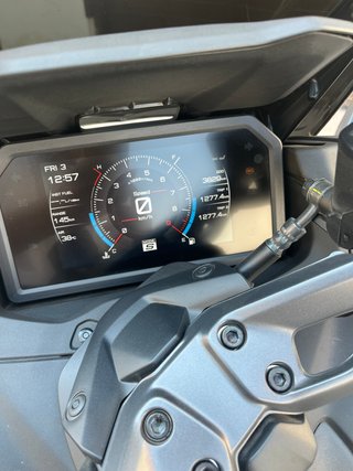 Yamaha TMAX 560 Maxi Scooter