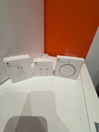 Apple Pack Cargador USB-C y Cable