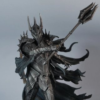 Statua Sauron Signore degli Anelli diorama dipinto