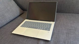 HP Elitebook 645 G11 Plata