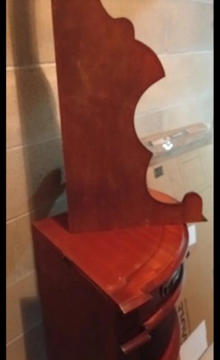 Mobiletto angolare vintage in legno