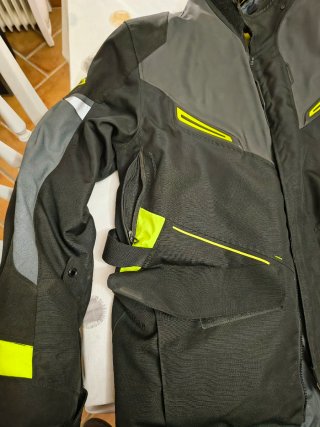 Chaqueta Macna Sonar Negra-Night Eye-Amarillo 4XL