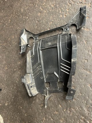Suzuki Burgman 400 2018 Suelo Cofre