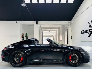 Porsche 911 Targa 4 GTS