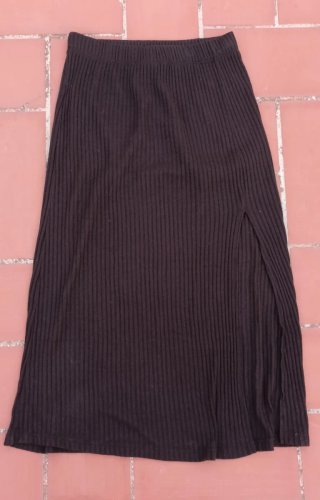 Falda midi negra Brownie