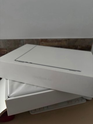 MacBook Air M2 Plata