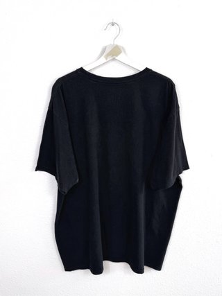 Camiseta Adidas Gráfica Oversize Retro Y2K Negra