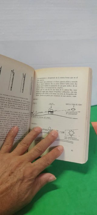 El Gran Libro de los OVNI - Pierre Delval
