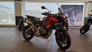 Triumph Tiger 1200 GT Pro Roja