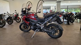 Triumph Tiger 1200 GT Pro Roja