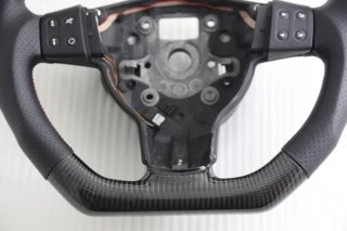 VOLANTE PERSONALIZADO SEAT CARBONO