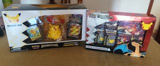 Pokemon Celebrations Pikachu VMAX y Charizard V