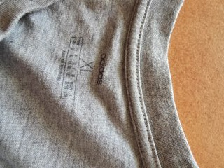 Camiseta Adidas Hombre Gris