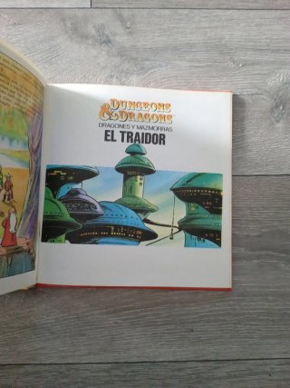 Cuentos Dragones Y Mazmorras / 3 historias