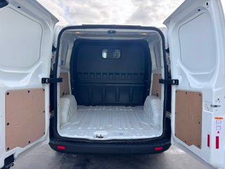 Ford Transit Custom 10/2018 6 plazas y carga