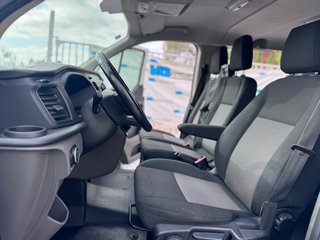 Ford Transit Custom 10/2018 6 plazas y carga