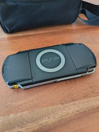 Sony PSP Fat Nera e Argento