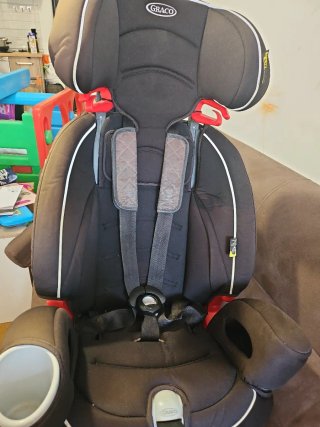 Silla de coche Graco nautilius negra