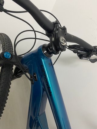 Cannondale Habit 4 (2020) + Rodilleras O’neal