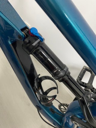 Cannondale Habit 4 (2020) + Rodilleras O’neal