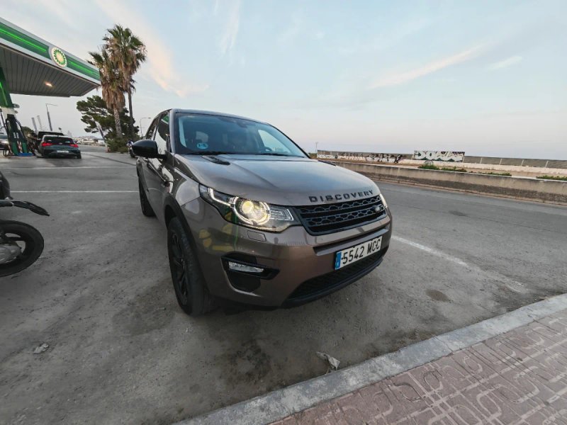 Land Rover Discovery Sport 2017 - foto 1