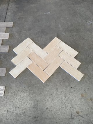 Azulejos color beige y gris