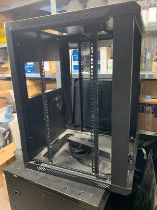 Rack Servidor Negro