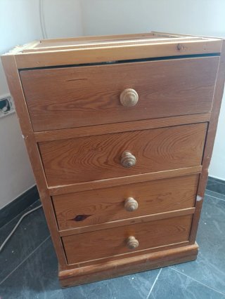 Cajonera de madera