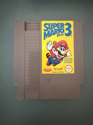 Consola Nintendo NES con juegos