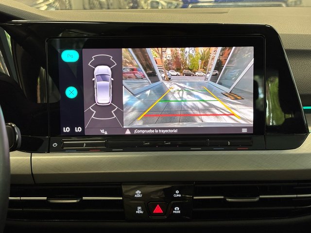 Volkswagen Golf Life 1.5 TSI 96kW (130CV)