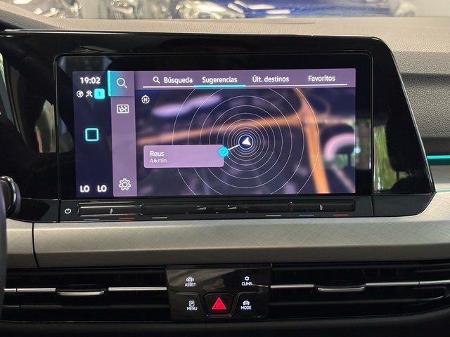 Volkswagen Golf Life 1.5 TSI 96kW (130CV)