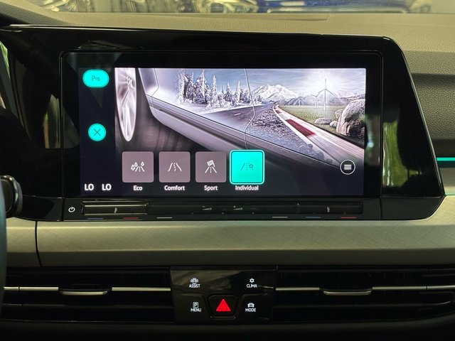 Volkswagen Golf Life 1.5 TSI 96kW (130CV)