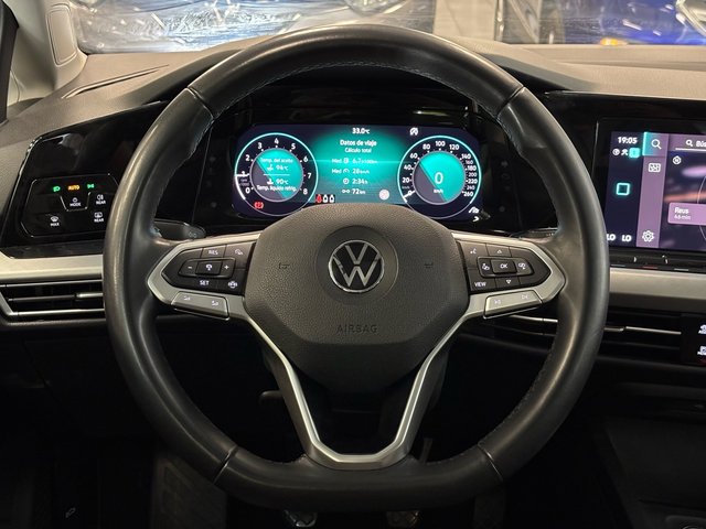 Volkswagen Golf Life 1.5 TSI 96kW (130CV)