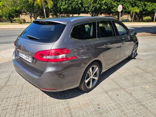 Peugeot 308 SW 2018 1.5 HDI ALLURE